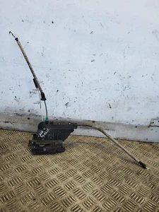 MERCEDES VITO DOOR LOCK FRONT RIGHT A4477200335 2.1 W447 2017 - Picture 1 of 12