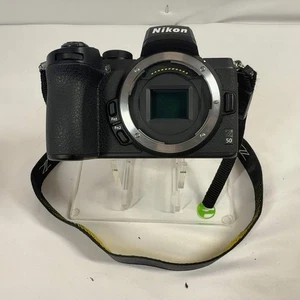 Nikon Z 50 20.9MP DSLR Camera 929 Shutter Count - Picture 1 of 6