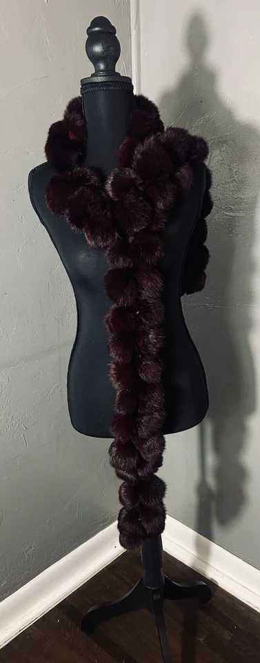 Cejon Mujer Pom Pom Piel de Conejo Bufanda Color Es Púrpura Profundo ¡Y Tan Suave! Foto 1 de 4