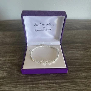 Bracciale donna Infinity argento sterling e pelle treccia bianca con confezione regalo - Foto 1 di 3