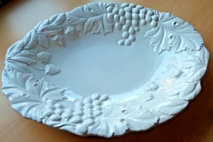 Vassoio frutta, piatto da portata, porcellana, decoro uva + fragole 42,5 x 34 cm - Foto 1 di 7