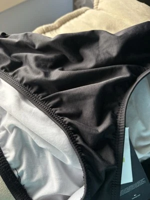 Woman’s NEW TOMMY HILFIGER BLACK  SWIMSUIT BOTTOM  Only SIZE 14 NWT - Image 1 of 2