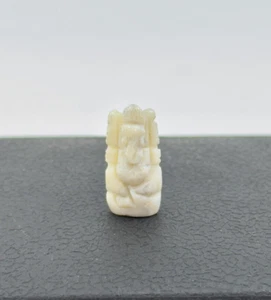 Natürliche weiße Koralle Ganesha Figur, zertifiziert 10,70 cts handgeschnitzt Hindu Idol - Bild 1 von 7