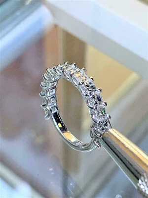 Женское обручальное юбилейное кольцо из белого золота 14 карат с огранкой белая принцесса 5,46 карата - Изображение 1 из 4