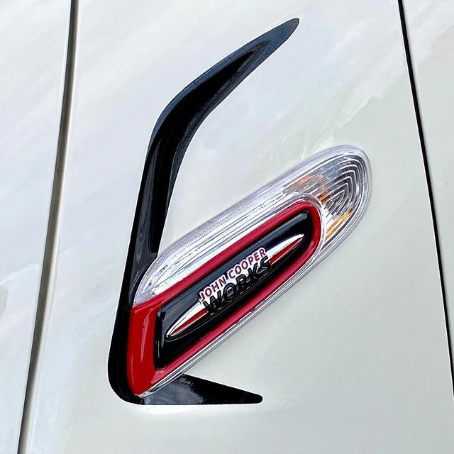 Mini F56 Kit Decalcomania Scuttle JCW One Cooper S JCW F57 F55 MINI BITZ Side Scuttle  - Immagine 1 di 3