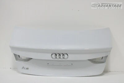 AUDI A3 2015-2017 8V 1,8 L sedán tapa maletero trasero escotilla puerta trasera panel de cubierta OEM Foto 1 de 4