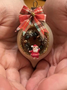 L1338++Vintage Genny Gorgeous Christmas Holiday INDENT ORNAMENT Diorama embellis - Picture 1 of 5