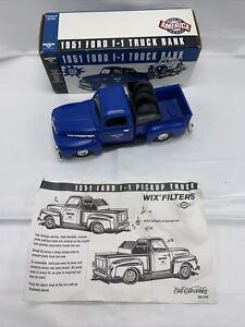 Ertl//WIX 1951 Ford F-1 Pickup /& 1940 Ford Coupe Race car /& Trailer 1:24