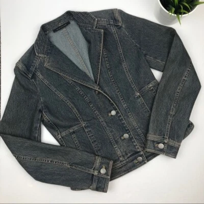Chaqueta vaquera con botones de diseñador ELIE TAHARI Foto 1 de 4