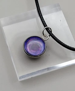 Kleine runde Halskette mit Anhänger - Bild 1 von 4