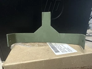 Exhaust Shield Mounting Bracket P/N 11677589 NSN 5342-00-134-8305 Military M800 - Bild 1 von 4