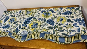 "2 cenefas festoneadas Waverly Imperial 76"" x 17"" azul amarillo blanco rayas florales" - Imagen 1 de 4