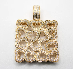 Ciondolo a grappolo cuori diamanti naturali in oro giallo 18 kt 0,60 ctw 6,9 g - Foto 1 di 13