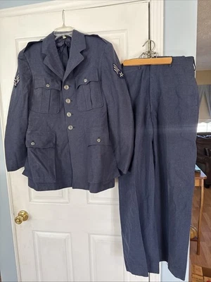 Uniforme de vestir vintage de la Fuerza Aérea de los Estados Unidos para hombre 40R azul Staff Srgt pantalones 32x31 años 60 Foto 1 de 4