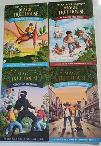 Magic Tree House, Lot of 4 Books, 1, 4, 5, 10, by Mary Pope Osborne, TPB - Bild 1 von 3