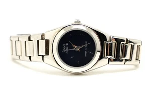 Anne Klein II 10/3095 blaues Zifferblatt silberfarbene Damenuhr braucht Batterie - Bild 1 von 5