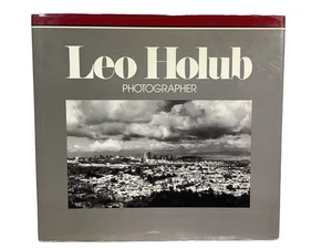 Leo Holub Photographer First Edition 1982 Hardcover Book Black & White Photograp - Picture 1 of 7