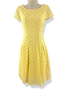 Yellow Eyelet Pleated Fit & Flare Dress Size 12 Summer Wedding Party Shower - Picture 1 of 10