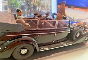 Mercedes Paradefahrzeug mit vielen Öffnungsmerkmalen 1/24 Figuren 1/18 Metallauto - Bild 1 von 17