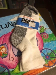UNVERBINDLICHE SOCKE IDEAL FÜR DIABETIKER EXTRA WEICH GRÖSSE 10-13 HERGESTELLT IN DEN USA DOCHT - Bild 1 von 2