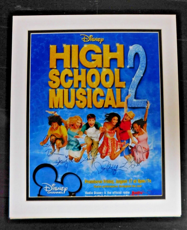 High School Musical 2 Cast  Photo Poster 20x24 - Image 1 of 4
