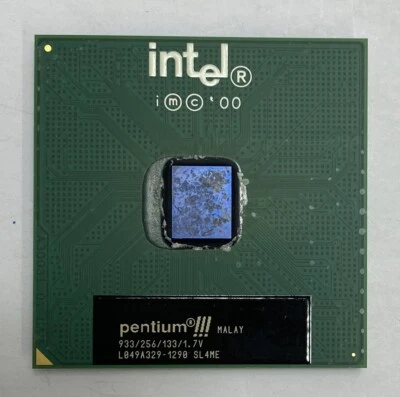 Intel Pentium III SL4ME 933MHz / 256KB / 133MHz Socket 370 Processor / CPU - Image 1 of 4