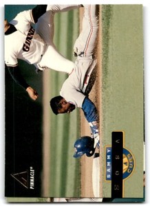 1994 PINNACLE SAMMY SOSA CHICAGO CUBS #3