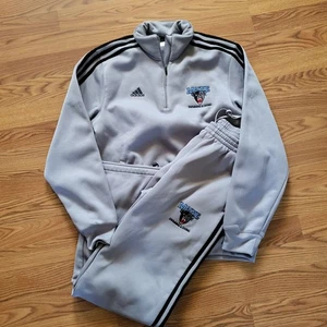 Adidas University of Main Black Bears Traje de Pista de Natación y Buceo Talla Pequeña - Imagen 1 de 12