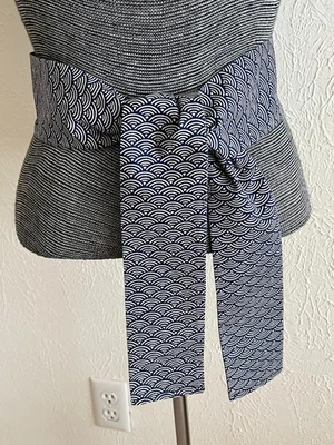 Brand New Japanese OBI Cotton Sash Belt  54.5"L x 3"W Seigaiha Print Navy Blue - Image 1 of 4