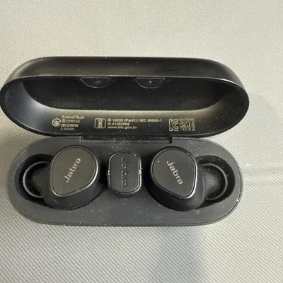 Jabra Evolve2 Buds USB-C - Image 1 of 4