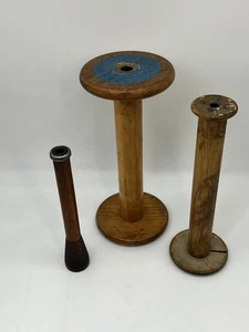 Große industrielle Holzspule 3 Vintage primitiv 16”/15”/12” hoch - Bild 1 von 6