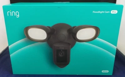 Câmera de segurança inteligente Ring Floodlight com fio Pro 2K 3DMotion preta NOVO EM FOLHA - Imagem 1 de 4