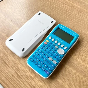 Calculatrice Graphique CASIO GRAPH 25+ E - TBE + Piles neuves !!! - Afbeelding 1 van 3
