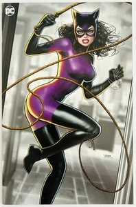 Catwoman #64 Nathan Szerdy Exclusive Virgin Variant (LTD 1500) 2024 - Picture 1 of 9