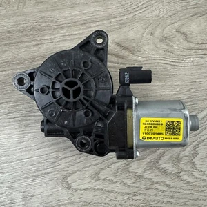 16-20 KIA OPTIMA FRONT RIGHT PASSENGER SIDE POWER WINDOW MOTOR OEM 82460D4010 17 - Picture 1 of 4