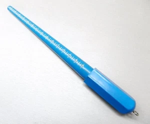 Ring Stick Sizer Jewelry Mandrel Blue Plastic Stick Gauge Tool Size 1-15 Grooved - Picture 1 of 9