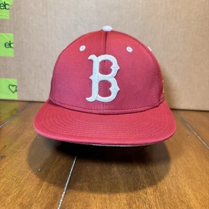 Bruins Hat Cap Flex Fit Size Medium Red White The Game Pro Embroidered - Picture 1 of 9