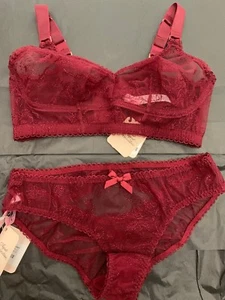 Agent Provocateur Bettina Liv Dessous Set BH Größe 3 und Unterteil Größe 2 weinrot - Bild 1 von 3