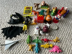 Vintage 1980s Toy Lot Batman Super Mario Gumby Ghostbusters Gremlins E.T. & MORE - Picture 1 of 12