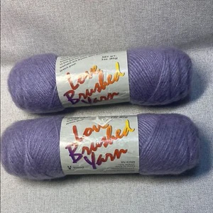 Vonnel Lavender Love Brushed Yarn. 2 Skeins - Picture 1 of 5