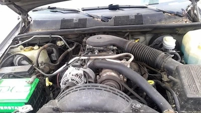 Alternator 8-318 117 Amp Sae Rating Fits 96-98 GRAND CHEROKEE 31230387 — 第 1/4 张图片