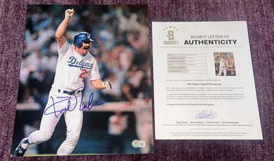 FOTO FIRMADA POR KIRK GIBSON 11x14 L.A. Dodgers con Beckett Auth (BAS) LOA AUTO 10 Foto 1 de 4