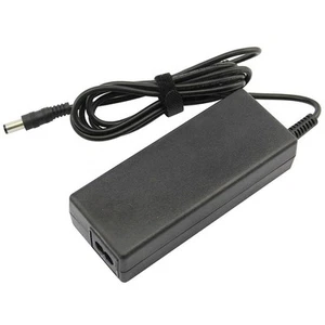 Transformateur AC-DC 12V 12,5A 150W 2,5x5,5mm - Photo 1/1