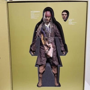 Hot Toys Pirates Of The Caribbean Jack Sparrow 1/6 Scale Action Figure Statue - Picture 1 of 7
