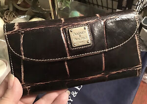 Dooney Bourke Brow Croco Reptile Embossed Leather Continental Clutch Wallet WOW!