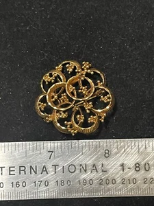 Spilla spilla incisa in oro giallo 14 kt 1" - Foto 1 di 4