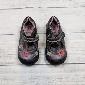 8T Umi Leather Mary Janes - Picture 1 of 8