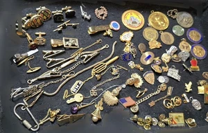 Vintage Konvolut 80 Teile Gold- & silberfarbene, 18 kgf Krawattennadeln, Manschettenknöpfe & mehr - Bild 1 von 2