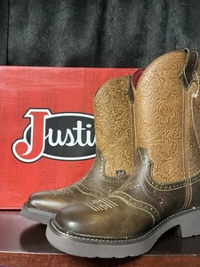 Justin Boots Women's Size 8.5 B GY9530 Starlina 11" Tan Frenzy Perfed Saddle NEW - Picture 1 of 5