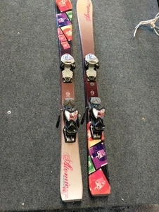 Schöne ATOMIC Lil Minx Jugend Junior Kinder Schnee Ski 110 cm mit Marker 4,5 Bindung  - Bild 1 von 8